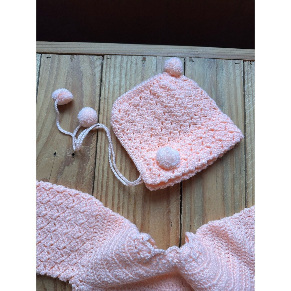 Vintage Baby Pink/Peach Knitted / Crocheted Sweater Hat And Blanket Set - Picture 6 of 12